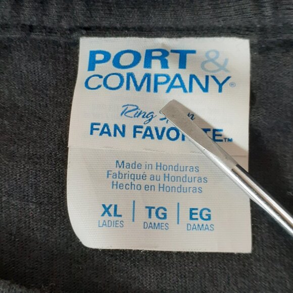 I'm With The Lumberjack - New Women's XL Black T-Shirt - Picture 3 of 4